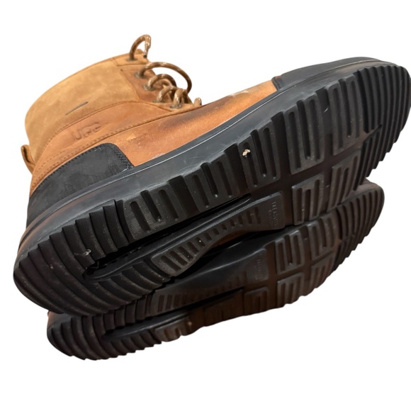 Ugg  tan and Brown Lace-Up Winter Boots - Picture 3 of 4